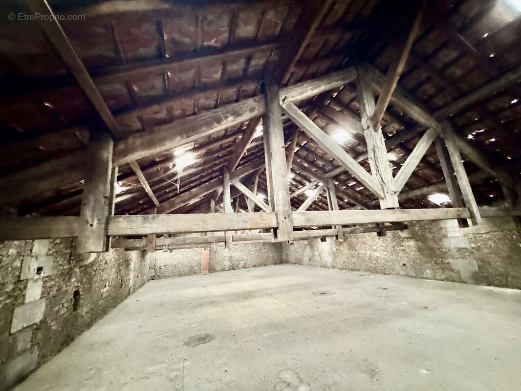 Commerce à BERGERAC