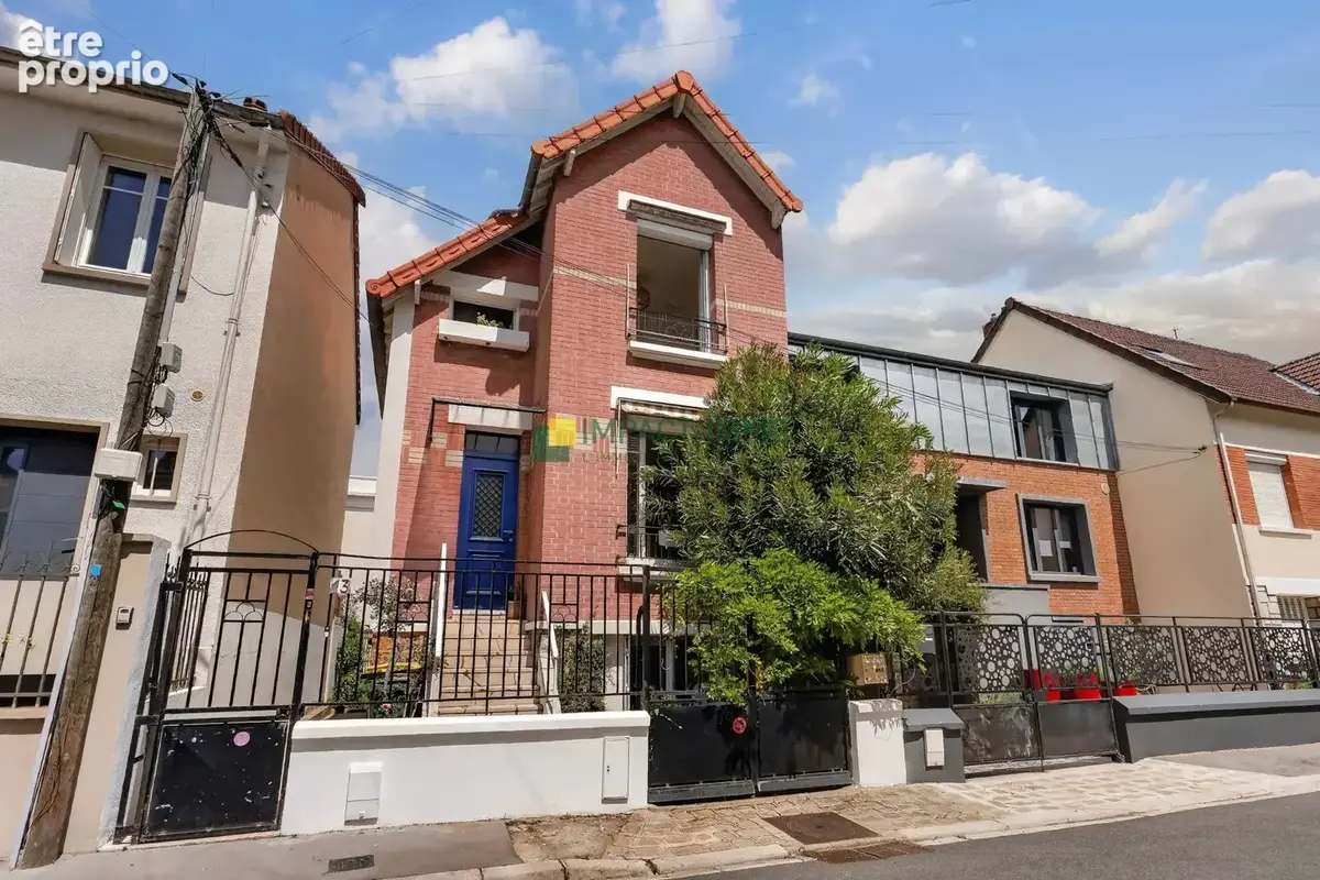 Coup de cœur – Charmante maison des années 30 à Colombes - photo 2