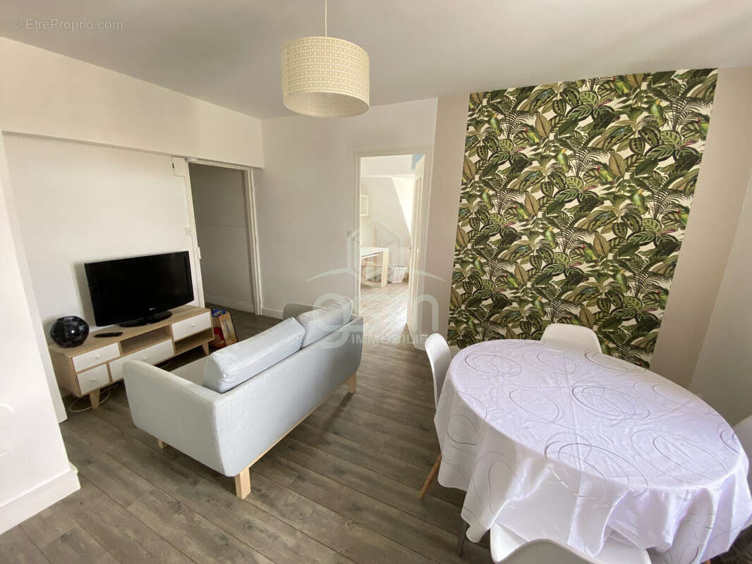 Appartement à SAINTE-MAURE-DE-TOURAINE