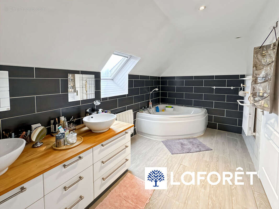 Maison à VILLEMOISSON-SUR-ORGE