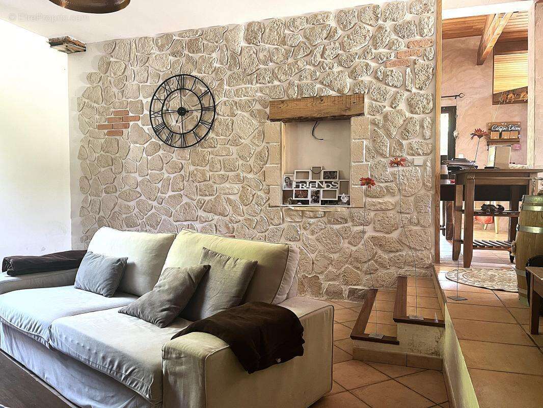 Maison à LE PIAN-MEDOC