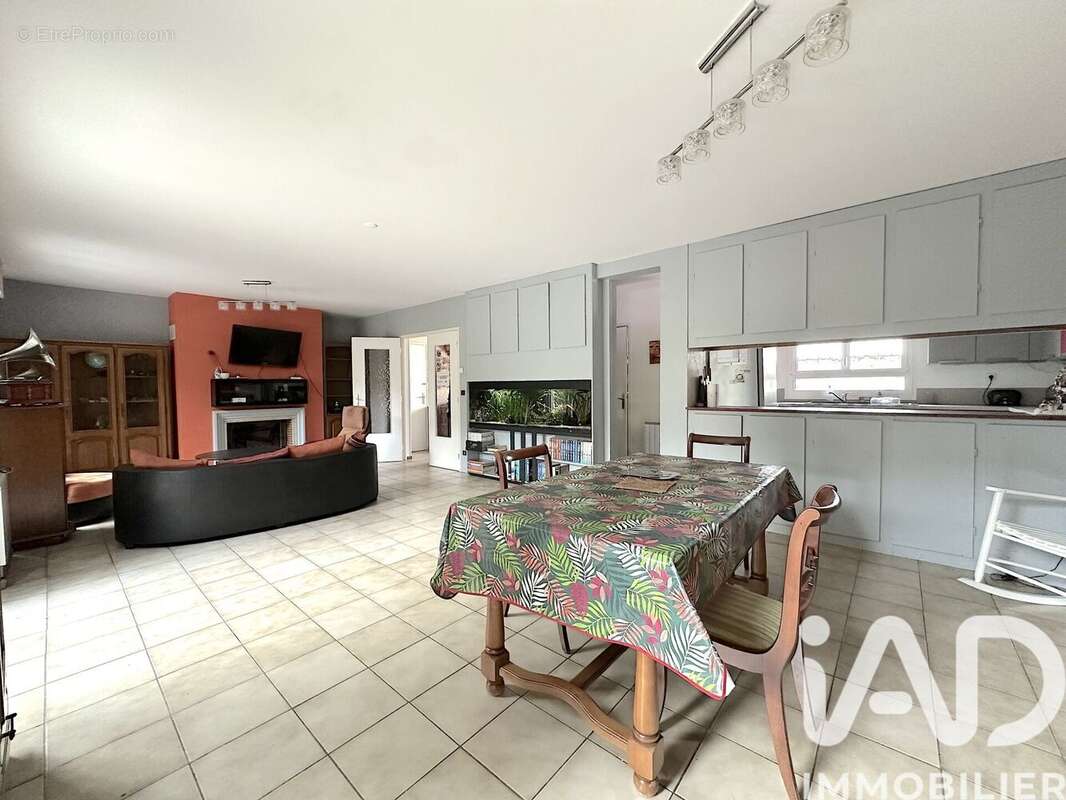 Photo 8 - Maison à CARRIERES-SOUS-POISSY