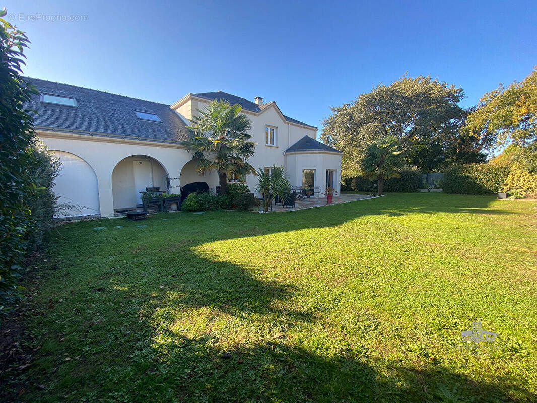 Maison à GRANDCHAMPS-DES-FONTAINES