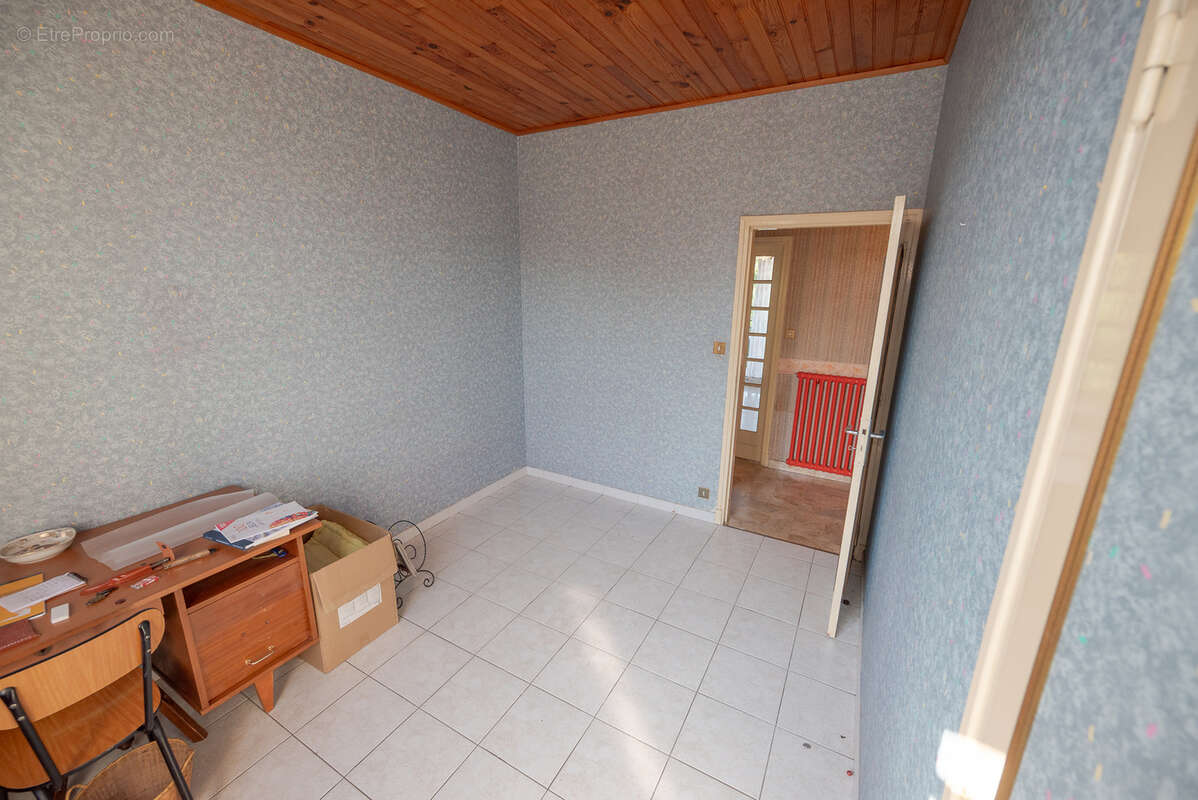 MaisonT5  avec 2 garages sur terrains clos - photo 50