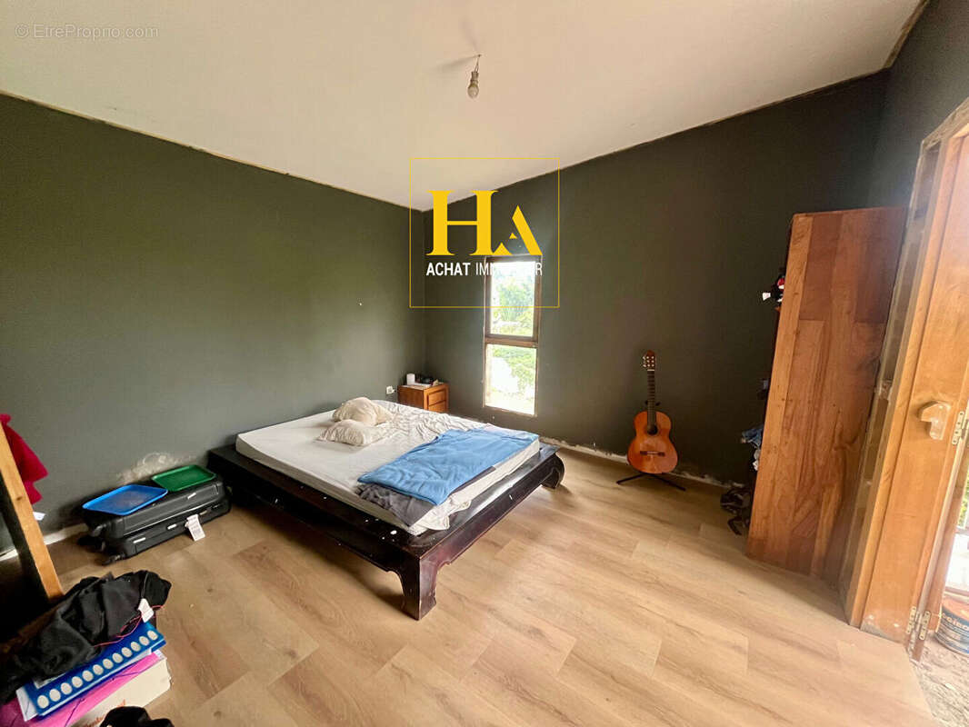 Maison T4 165,4m² à terminer - Saint Pierre - Ligne des Bambous - 1750 m² terrain - photo 5