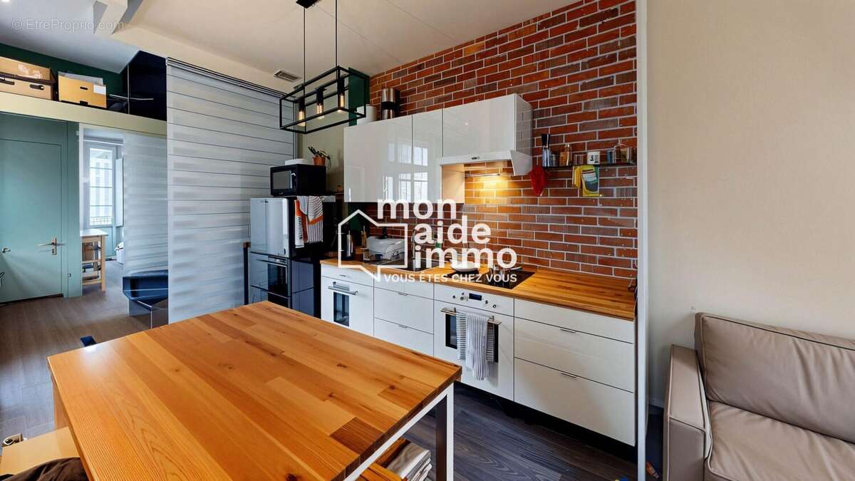 Appartement à BORDEAUX