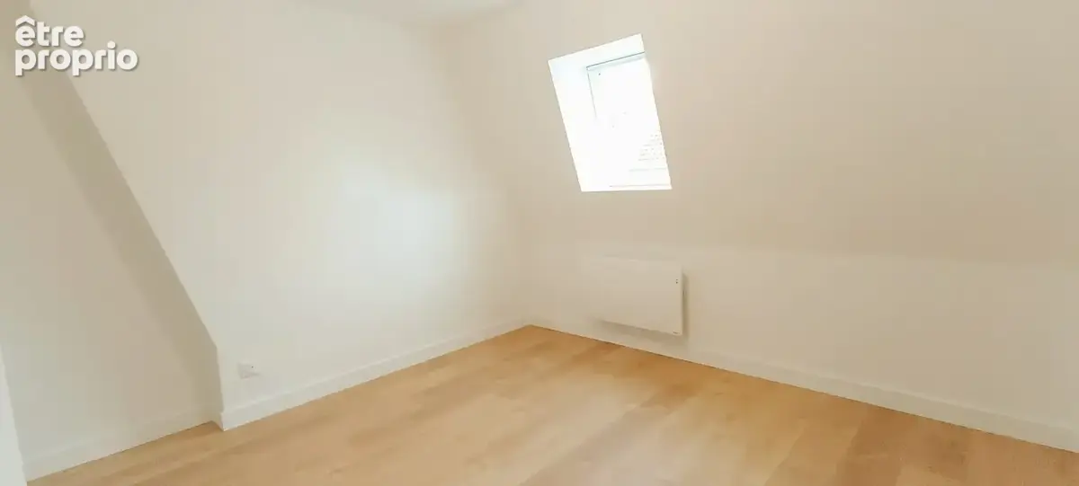 Maison 5 pièces 80 m² à vendre à Croix (59170) - photo 9