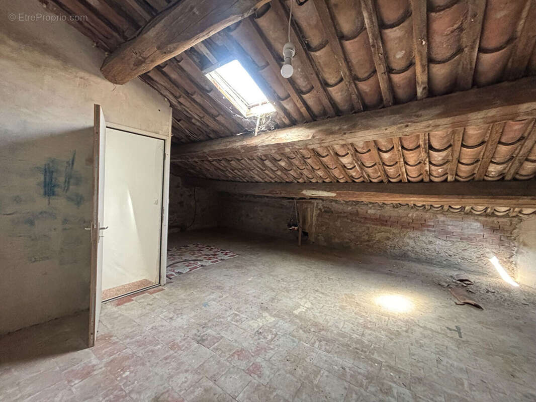 Maison à LEZIGNAN-CORBIERES