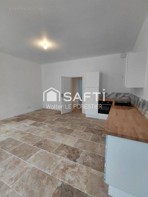 Photo 1 - Appartement à SAINT-LOUIS-DE-MONTFERRAND