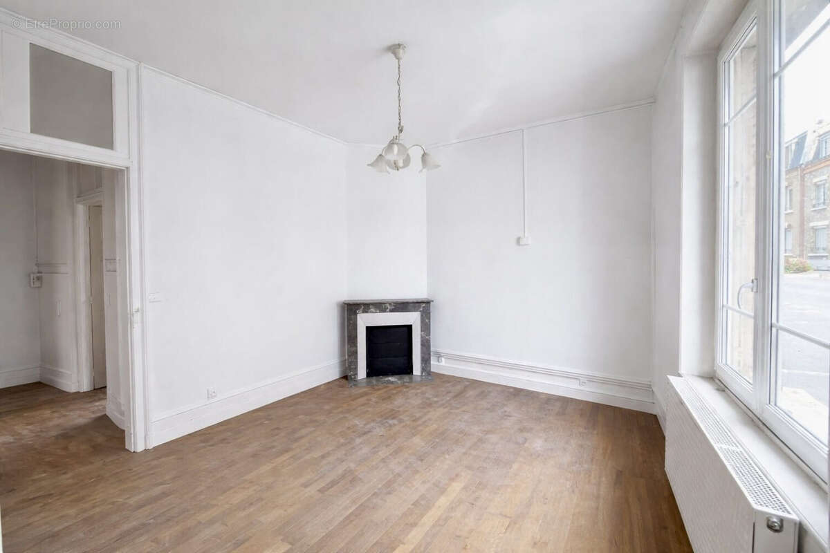 Appartement 70 m² à Reims  - photo 3
