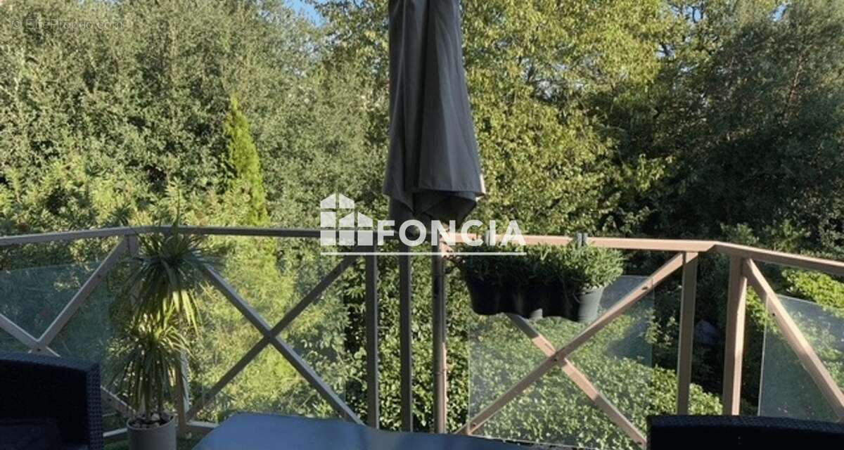 Appartement à MANDELIEU-LA-NAPOULE