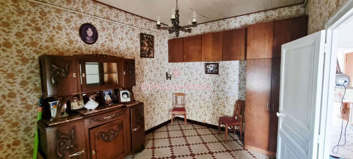 Maison 62 m² à Saint-Denis-Du-Payre  - photo 9