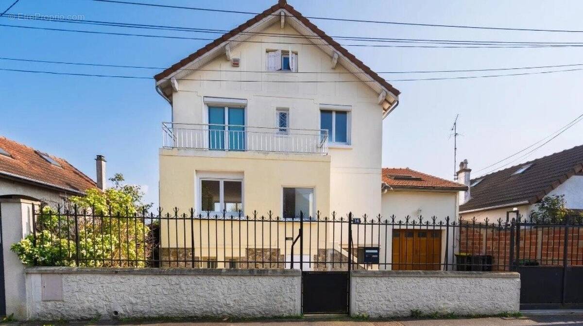 Photo 1 - Maison à SAVIGNY-SUR-ORGE