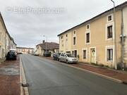 Maison à MONTLIEU-LA-GARDE