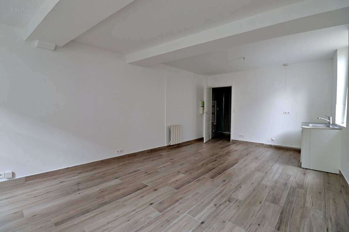 Appartement à MAGNY-EN-VEXIN