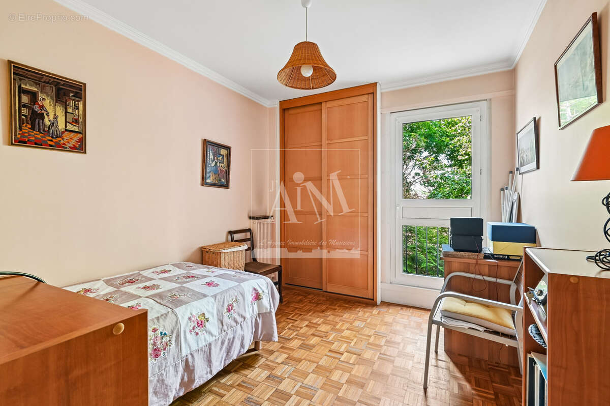 Appartement à NANTERRE