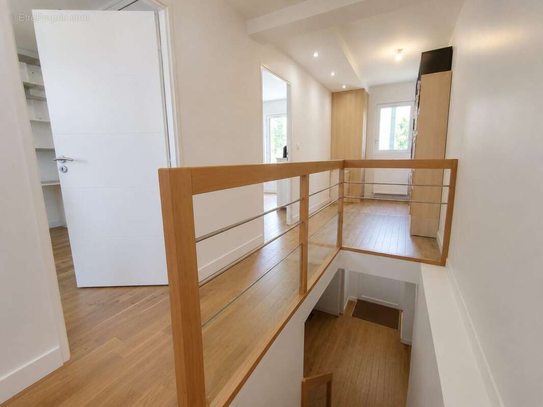 Appartement à MAISONS-ALFORT