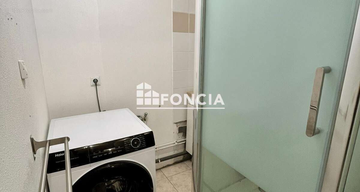 Appartement à AVION