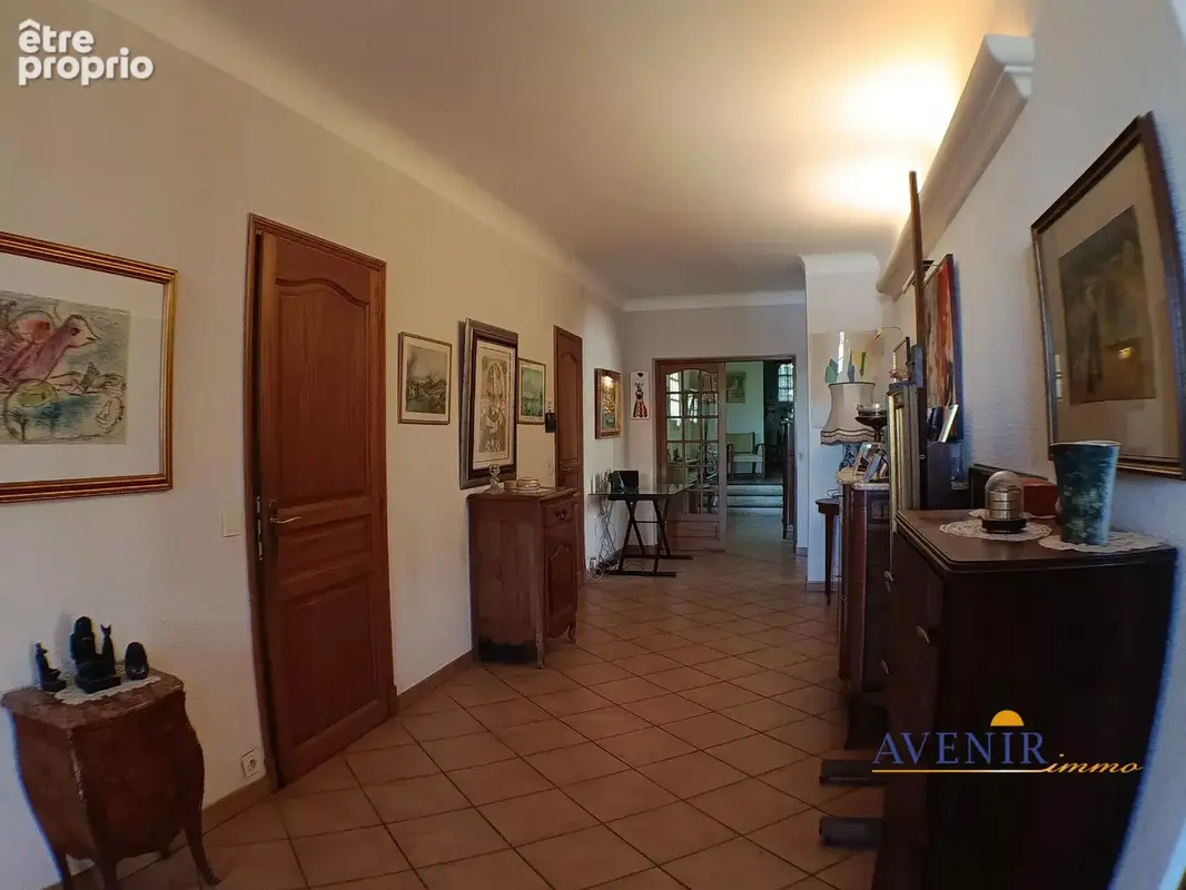 Maison 6 pièces 288 m² à vendre à Allauch (13190) - photo 5
