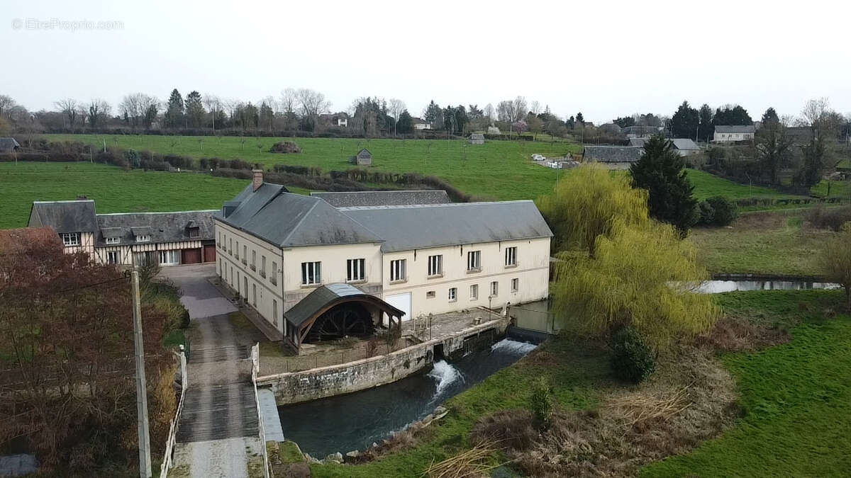 Maison à MONTREUIL-L'ARGILLE