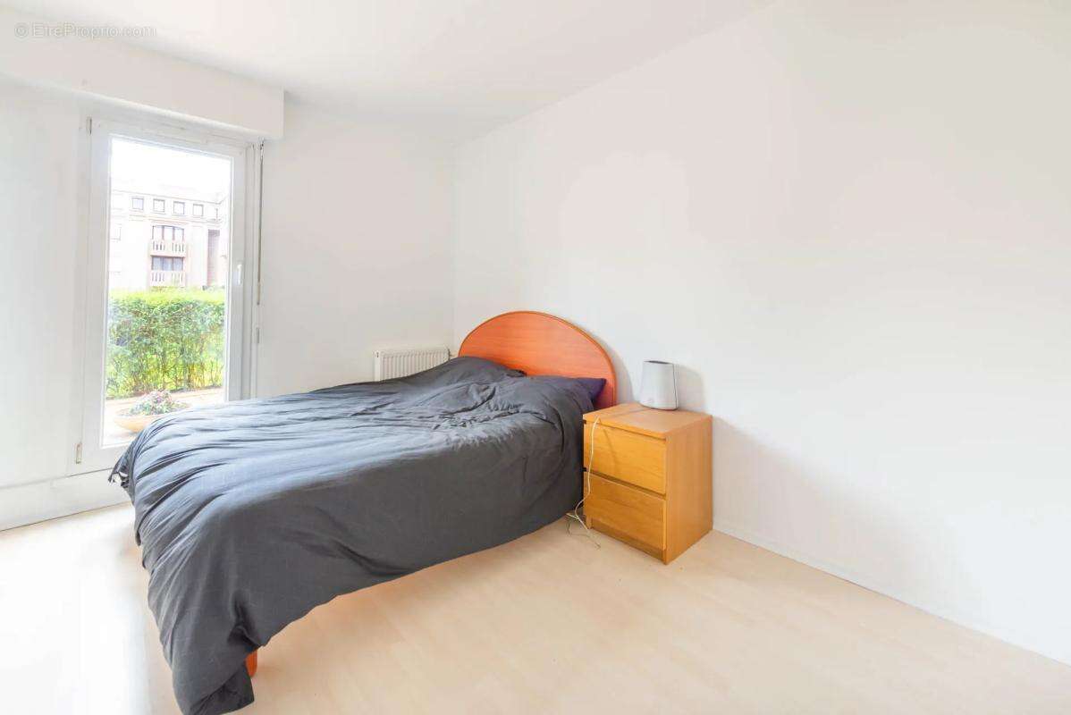 Appartement à MONTIGNY-LE-BRETONNEUX