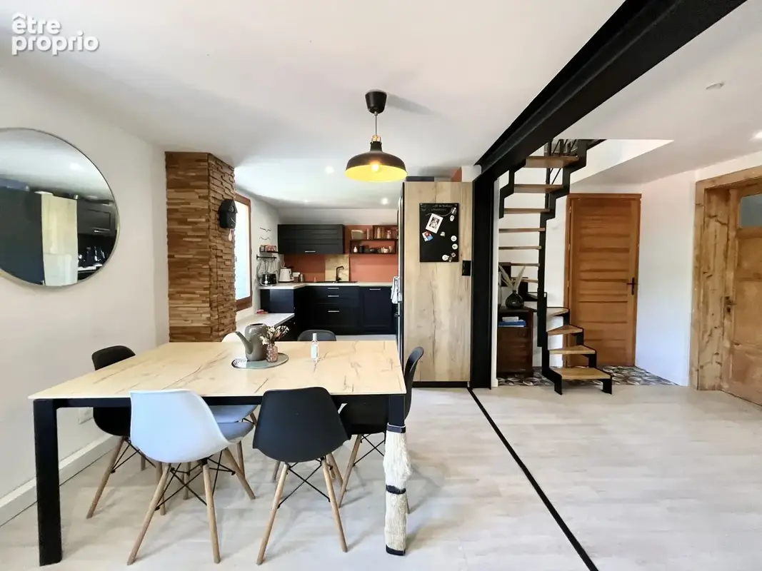 Appartement 4 pièces 67 m² à vendre à Saint-Jean-De-Sixt (74450) - photo 1