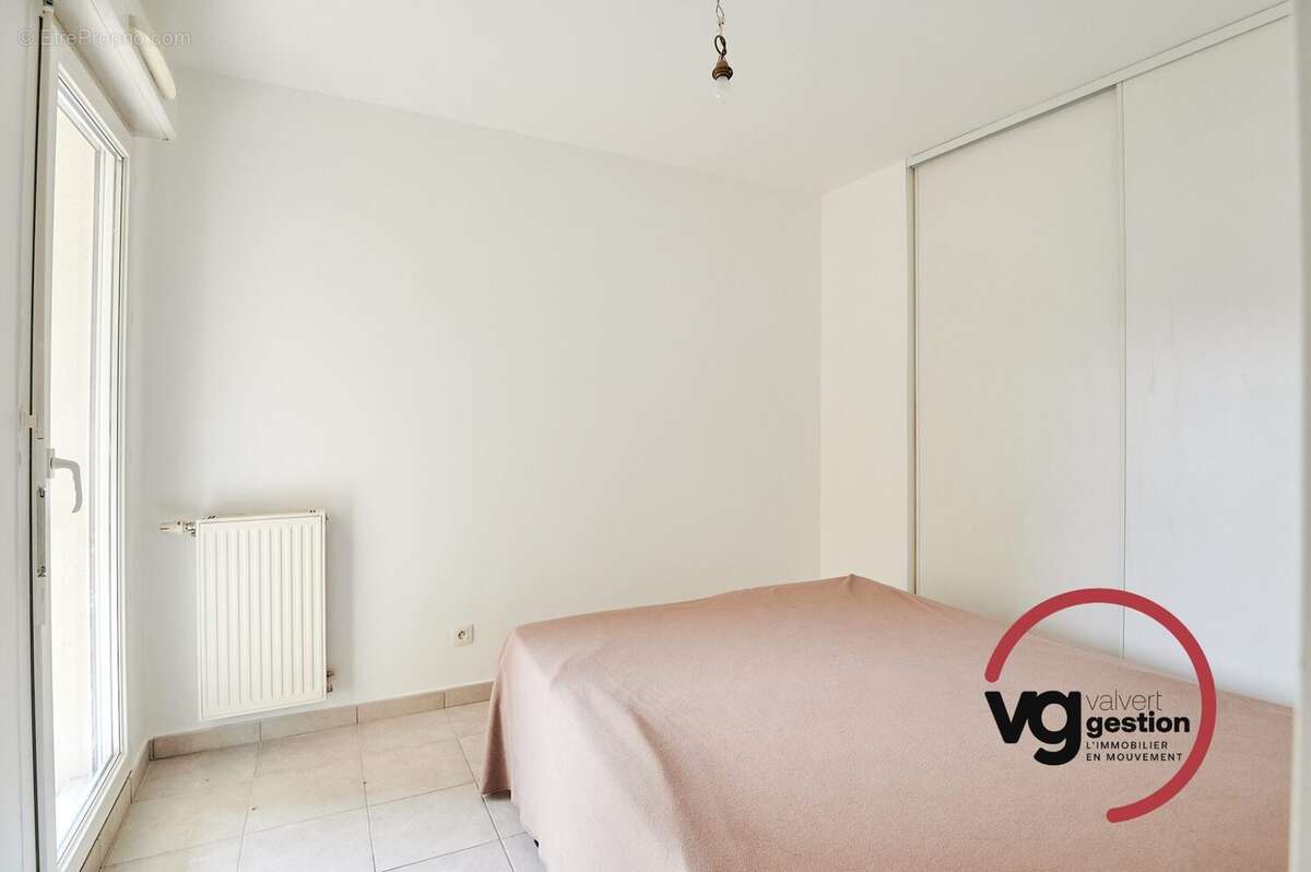 Appartement à DECINES-CHARPIEU