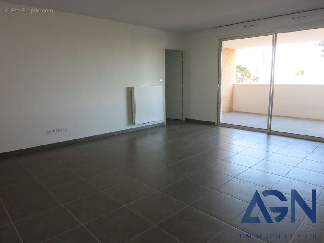 Appartement à SAINT-JEAN-DE-VEDAS