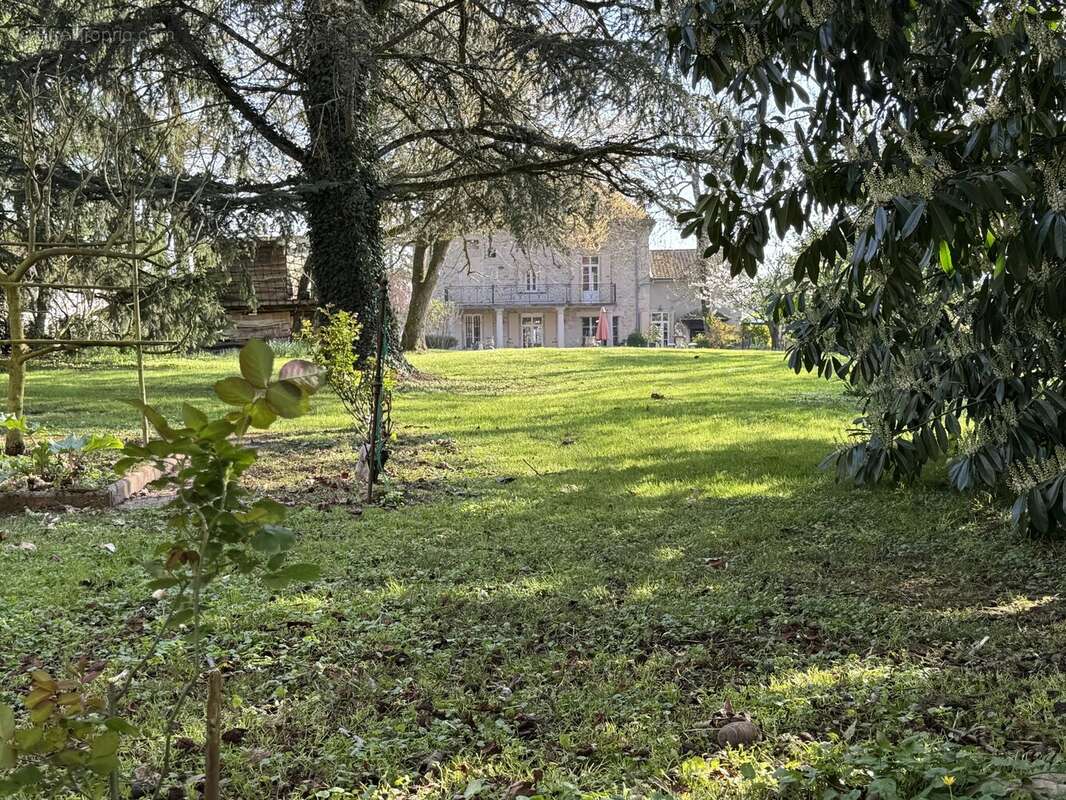 Maison à BOURG-EN-BRESSE
