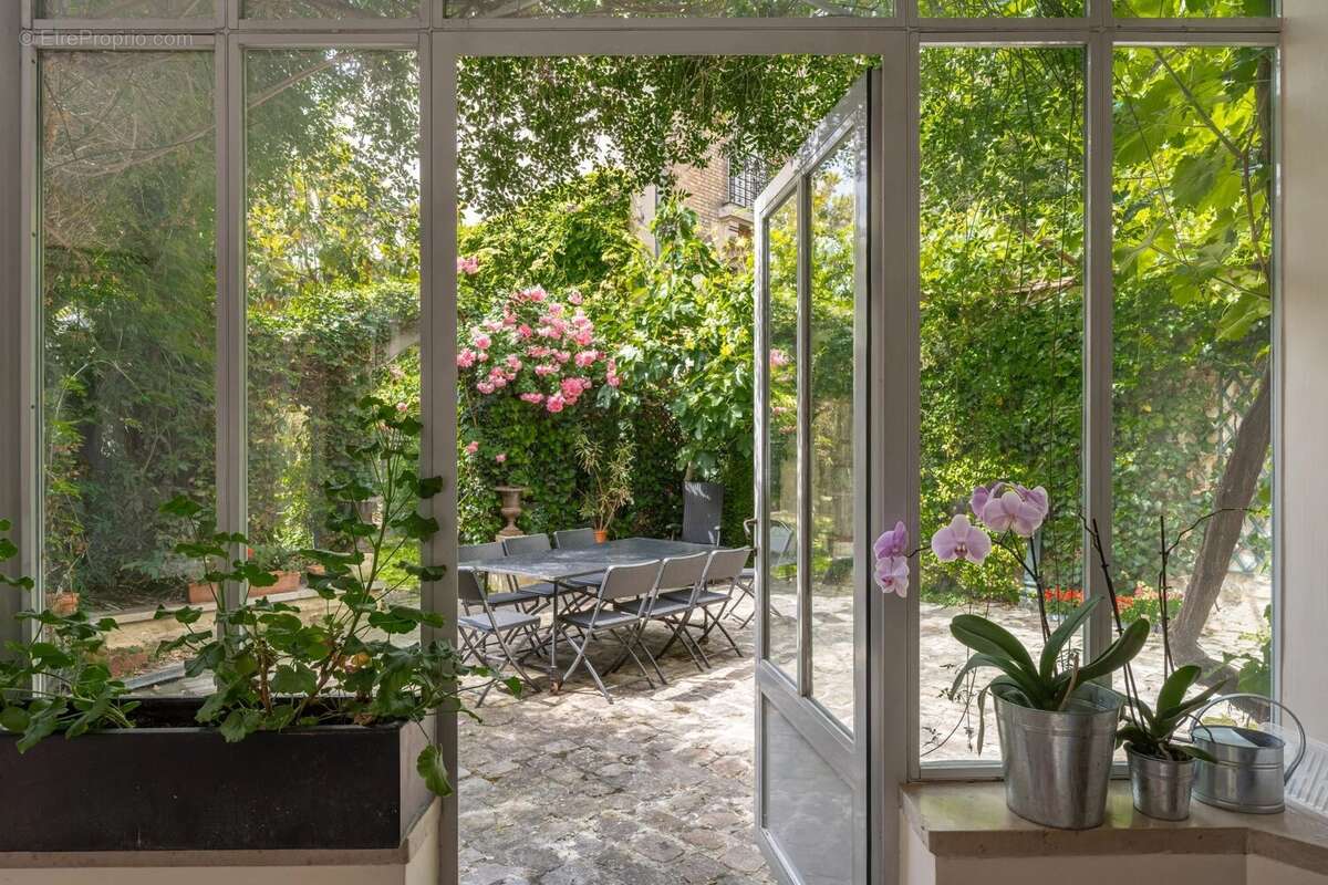 Appartement à PARIS-5E
