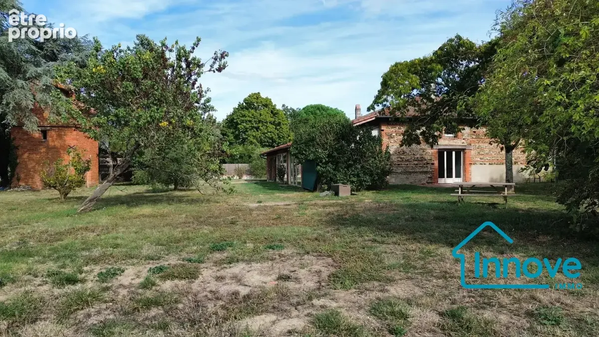 Maison 9 pièces 242 m² à vendre à Grisolles (82170) - photo 2