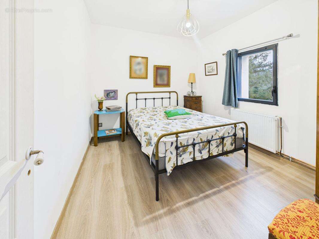 Propriété équestre Bourg Lastic 7 pièce(s) 139.28 m2 - photo 9