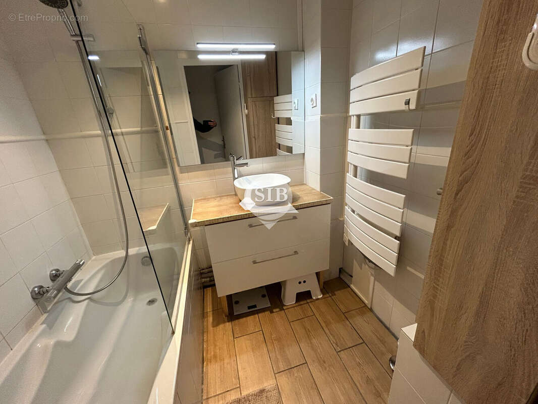 Appartement à CHILLY-MAZARIN