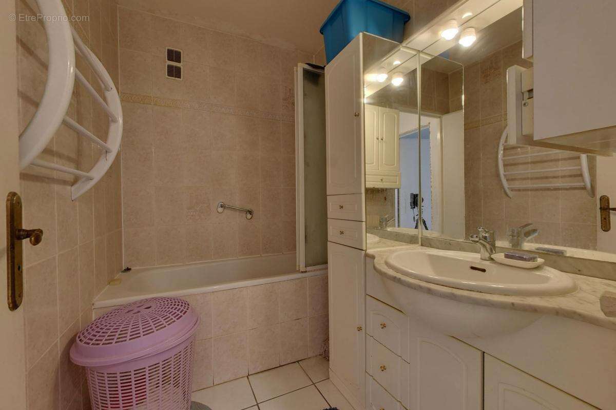 Appartement à AULNAY-SOUS-BOIS