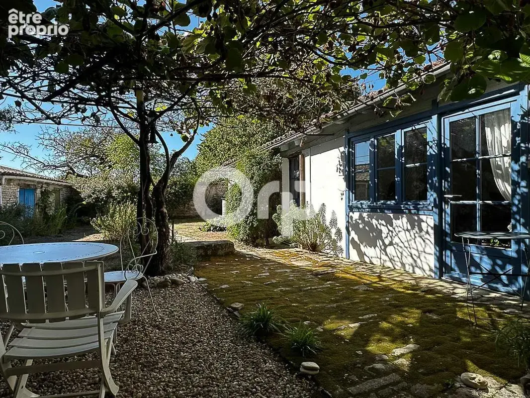 Maison charentaise au coeur de Thairé - photo 2