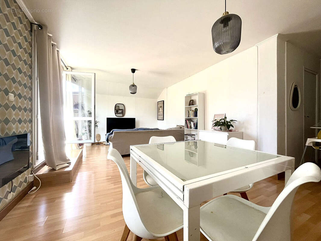 Appartement Talant 4 pièces - 80.46 m2 + TERRASSE DE 50 m2 et TERRAIN DE 20 m2 - photo 4