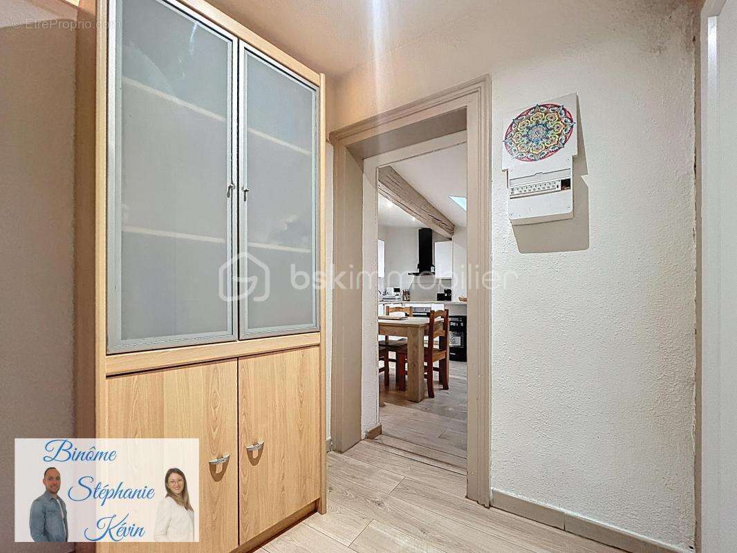 Appartement à COURNONTERRAL