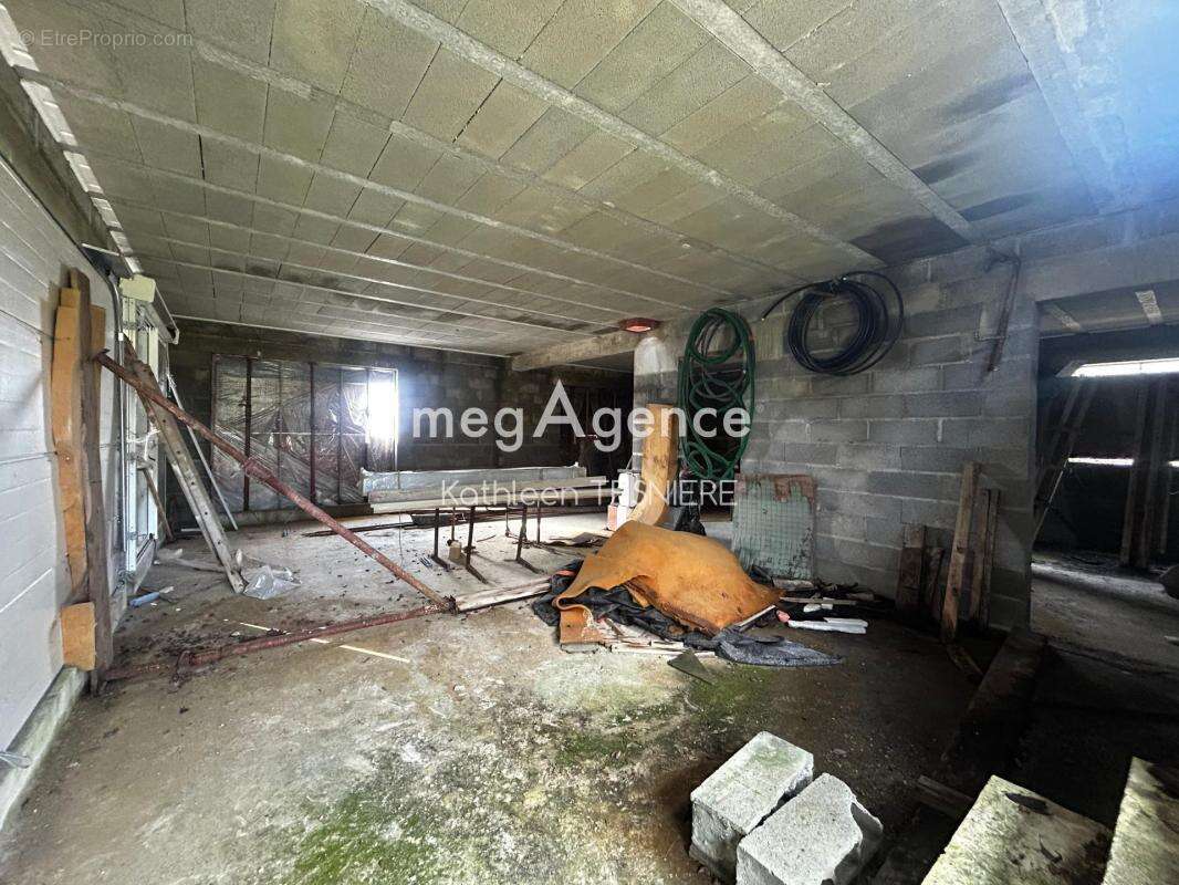 Maison à VILLEDIEU-LES-POELES