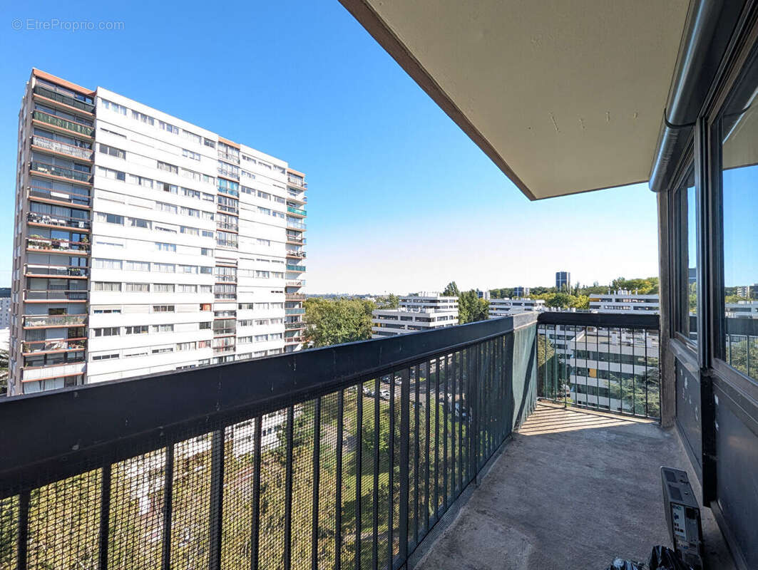 Appartement à FONTENAY-SOUS-BOIS