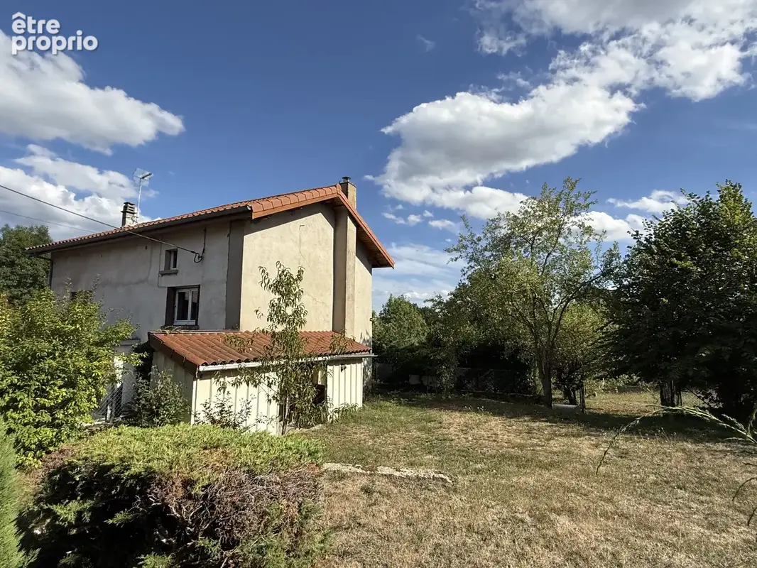 Maison à SAINT-REMY-SUR-DUROLLE