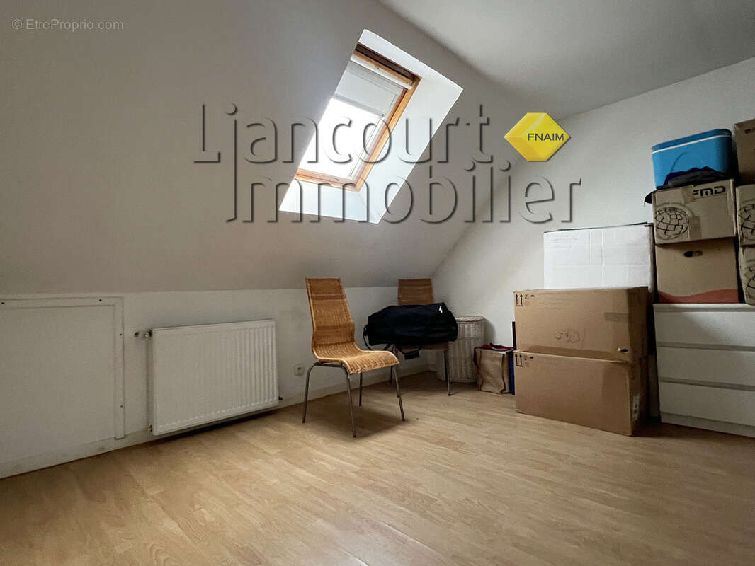 Appartement à LIANCOURT