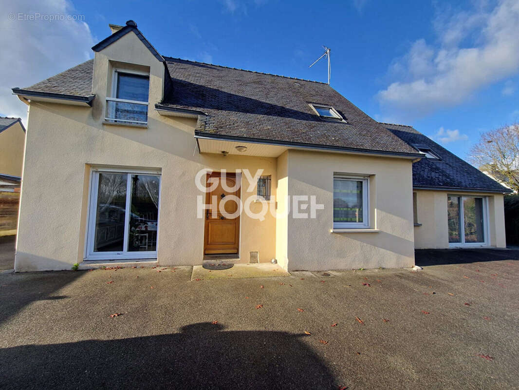 Maison à MALESTROIT