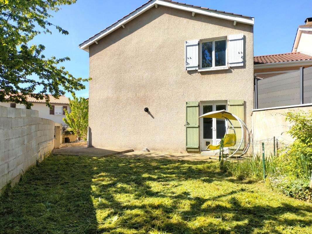 Maison à RILLIEUX-LA-PAPE