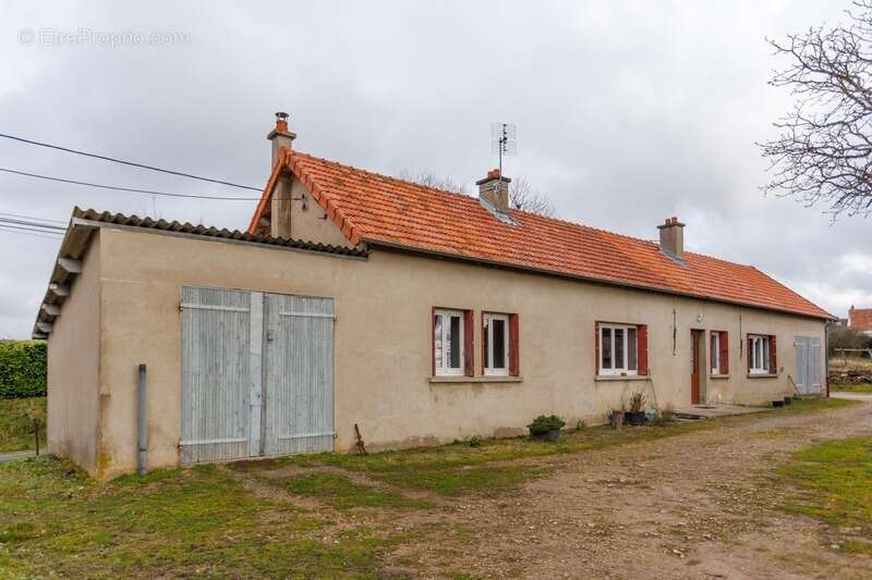 Maison à SAINT-AGNAN