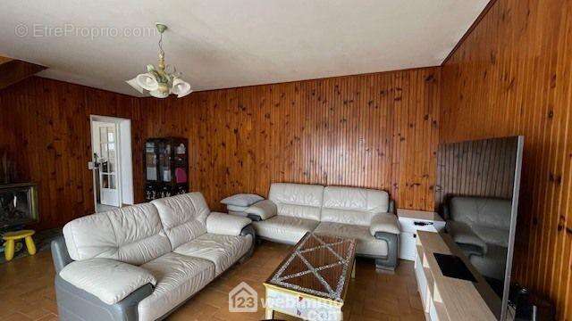 Maison à BLERANCOURT