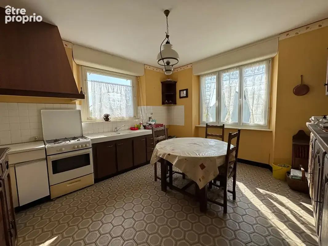 A vendre-Brest-Le Landais-Maison de Type 6- 144.74 m²-, 4 chambres+bureau - photo 4