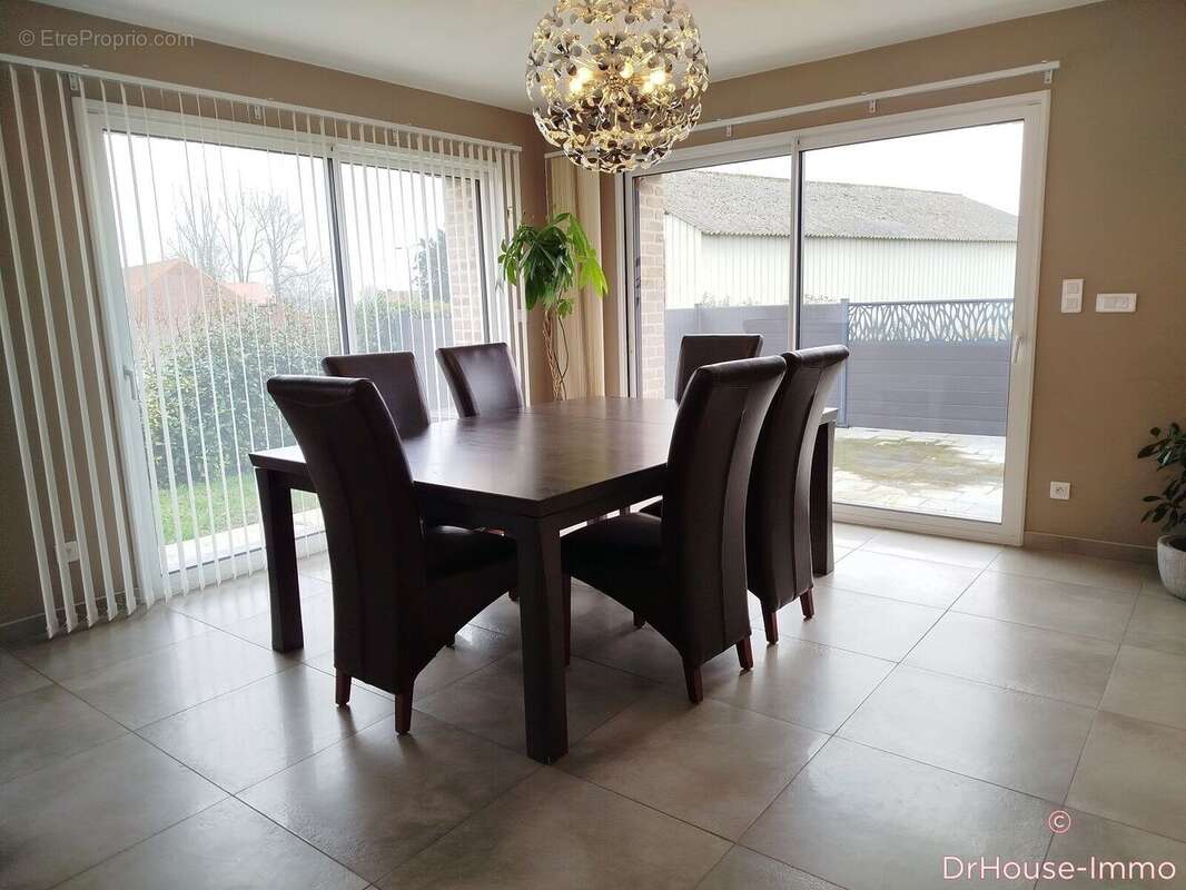 Maison à ROQUETOIRE