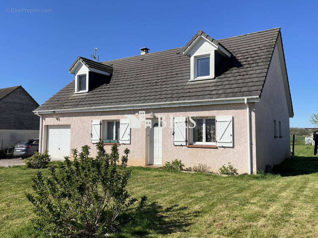 Maison à LA NEUVILLE-DU-BOSC