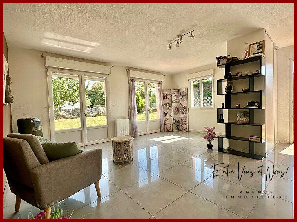 Maison 105 m² à Langon  - photo 2