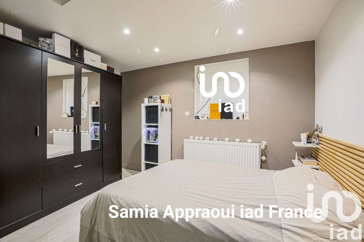 Photo 8 - Commerce à LE PLESSIS-ROBINSON